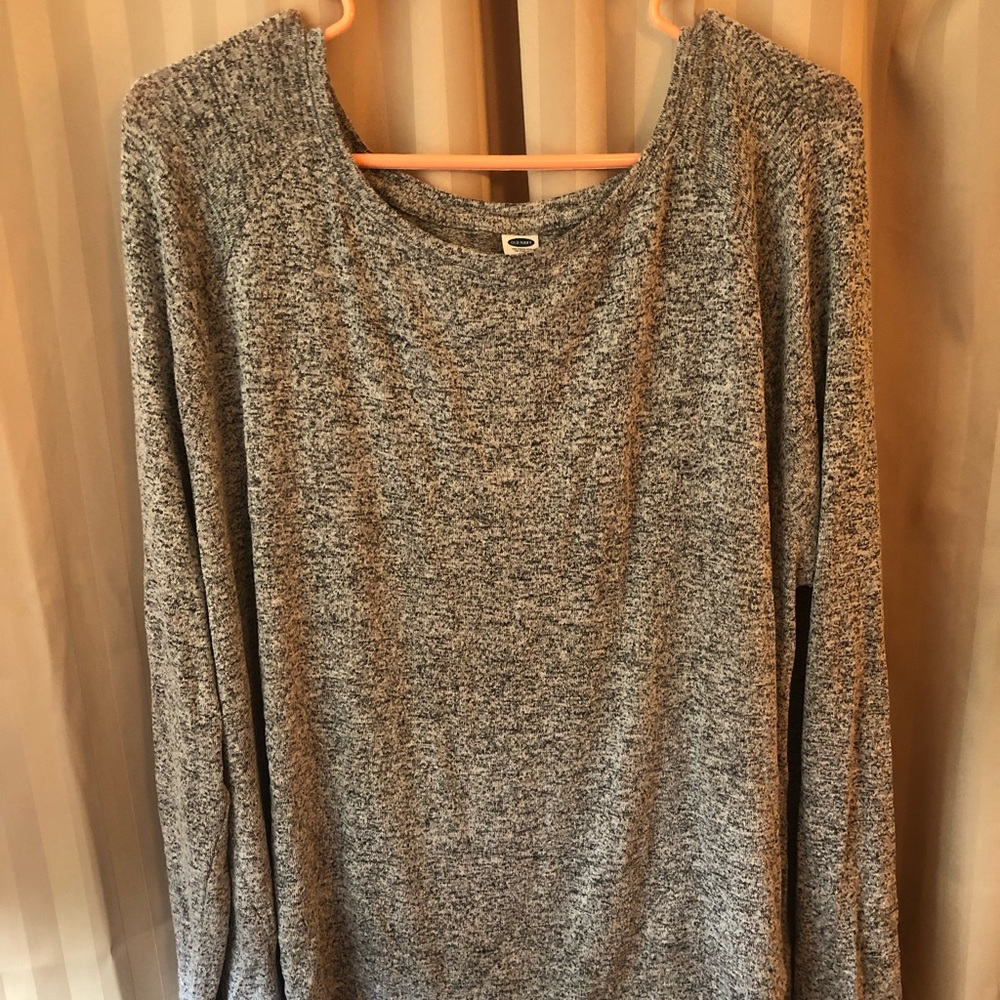 Old Navy long sleeve